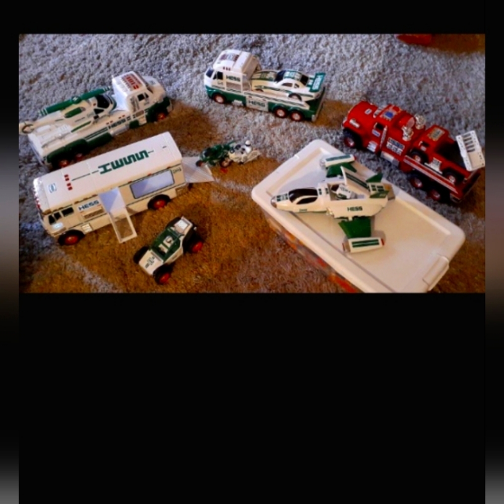 HESS COLLECTIBLES 2114
